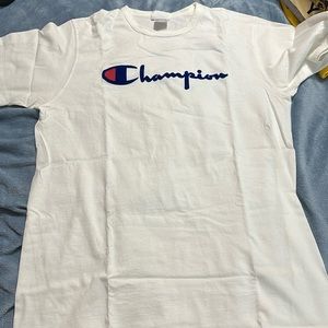 Champion T-Shirt!